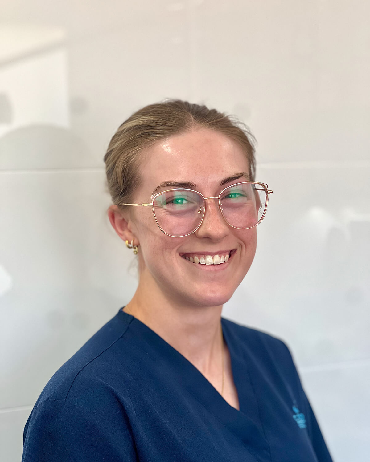 Issey Veterinary Nurse